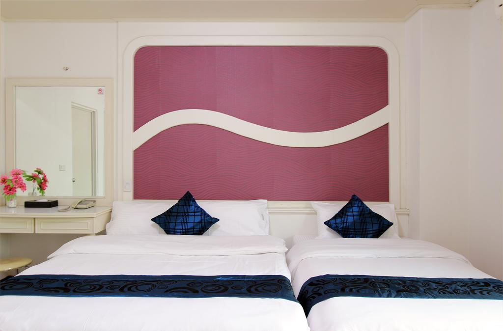 陶陶居商旅 Tautauchu Hotel Città di Hualien Esterno foto
