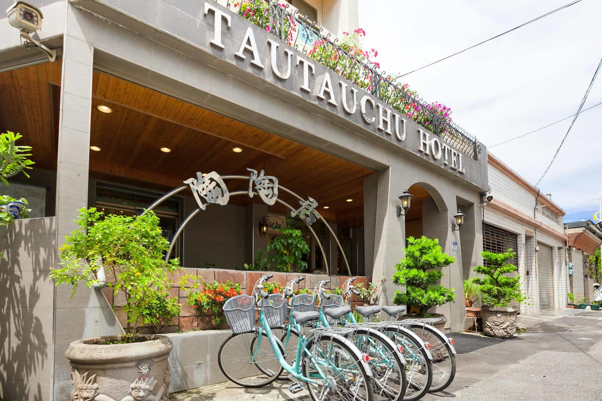 陶陶居商旅 Tautauchu Hotel Città di Hualien Esterno foto